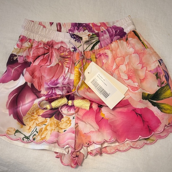 Rocco Sands floral shorts NWT - Picture 2 of 3